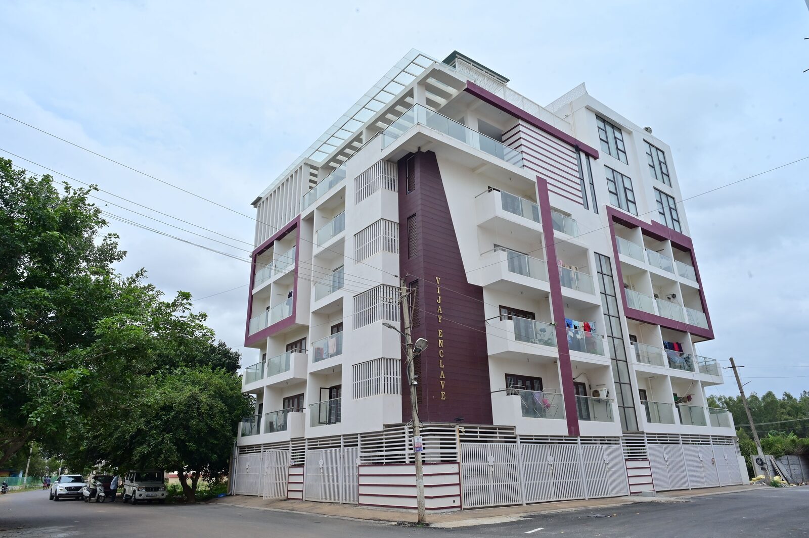 Institutional Construction